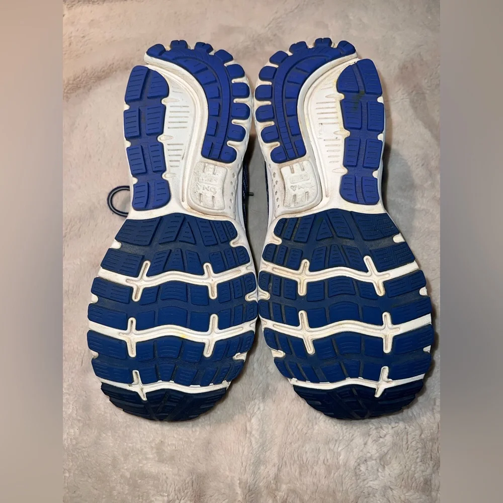 Womens Brooks Ghost Size 9.5 - Picture 3 of 8